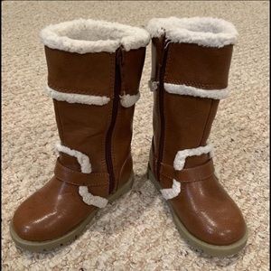 EUC Old Navy Girls’ Fleece-Lined Boots